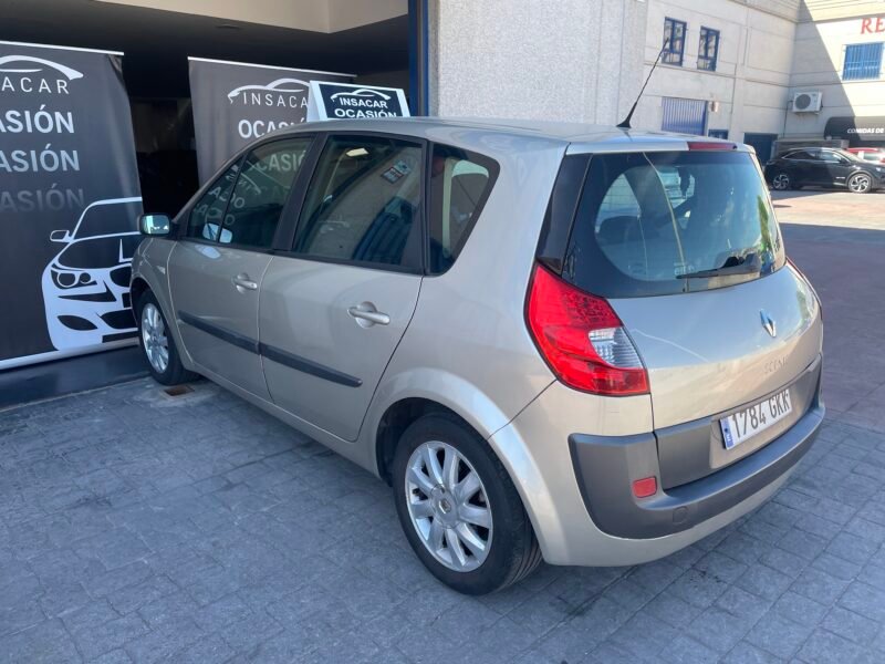 RENAULT Scenic 1.6 authentique