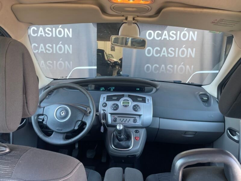 RENAULT Scenic 1.6 authentique