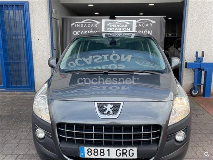 PEUGEOT 3008 Premium 1.6 HDI FAP