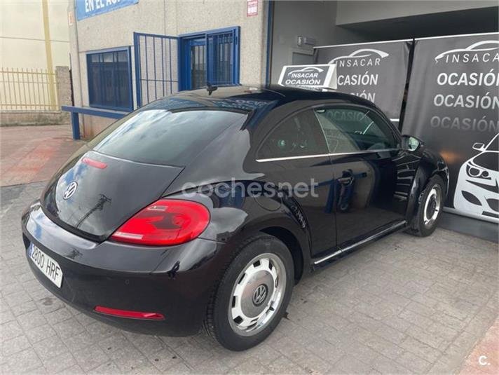 VOLKSWAGEN Beetle 1.6 TDI Design