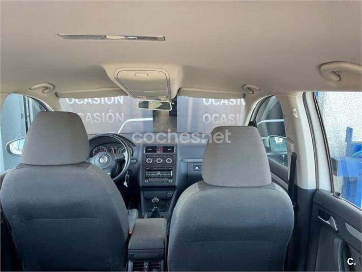 VOLKSWAGEN Touran 1.6 TDI Advance