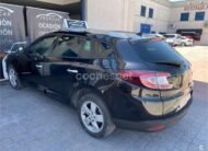 RENAULT Megane Sport Tourer Dynamique 1.6 16v