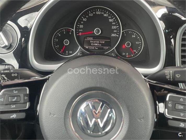 VOLKSWAGEN Beetle 1.6 TDI Design