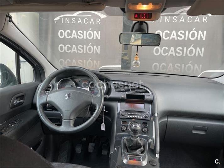 PEUGEOT 3008 Premium 1.6 HDI FAP